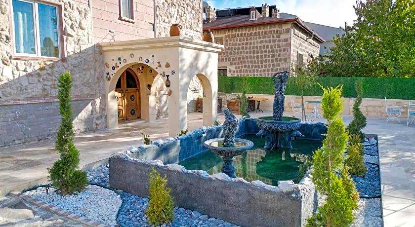 Moonlight Of Cappadocia