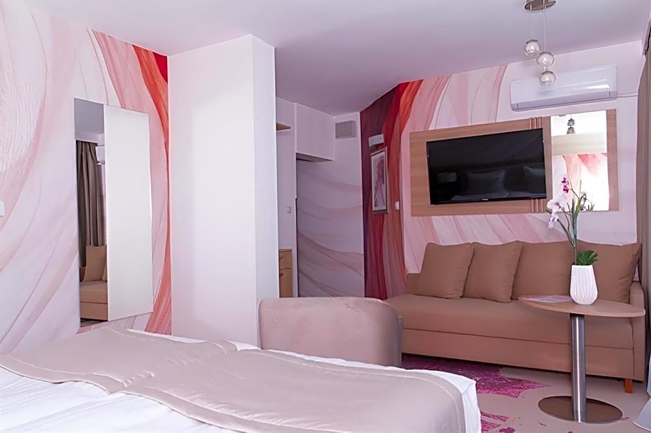 Europe Hotel & Casino All Inclusive