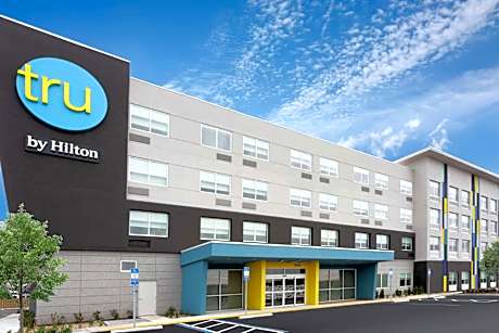Tru By Hilton Jacksonville St Johns Town Center