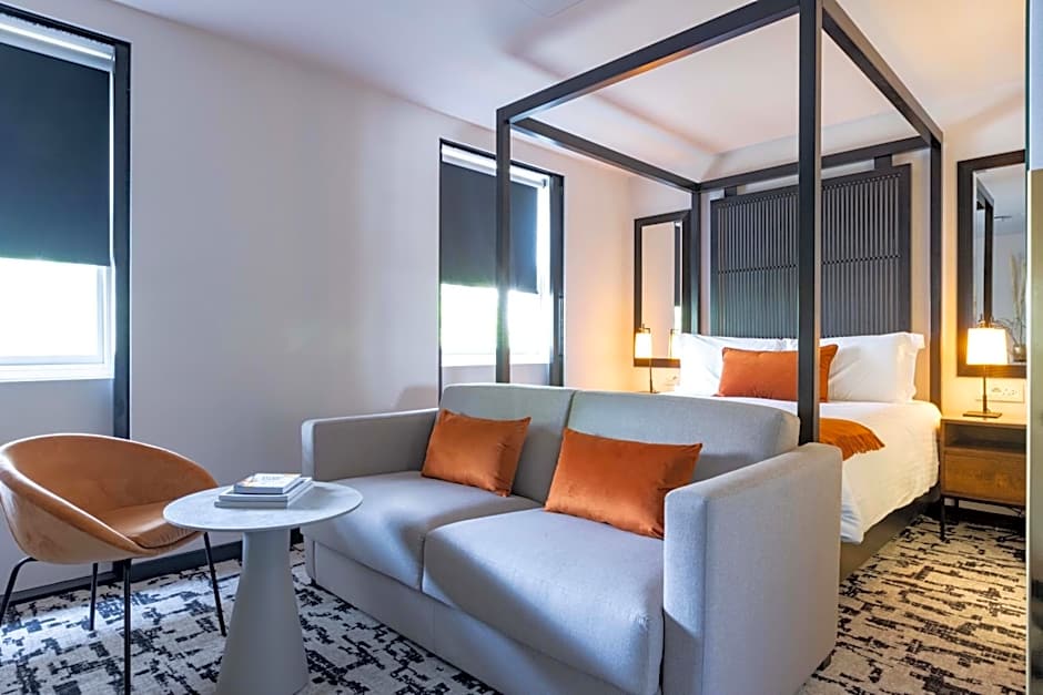 La Suite West - Hyde Park