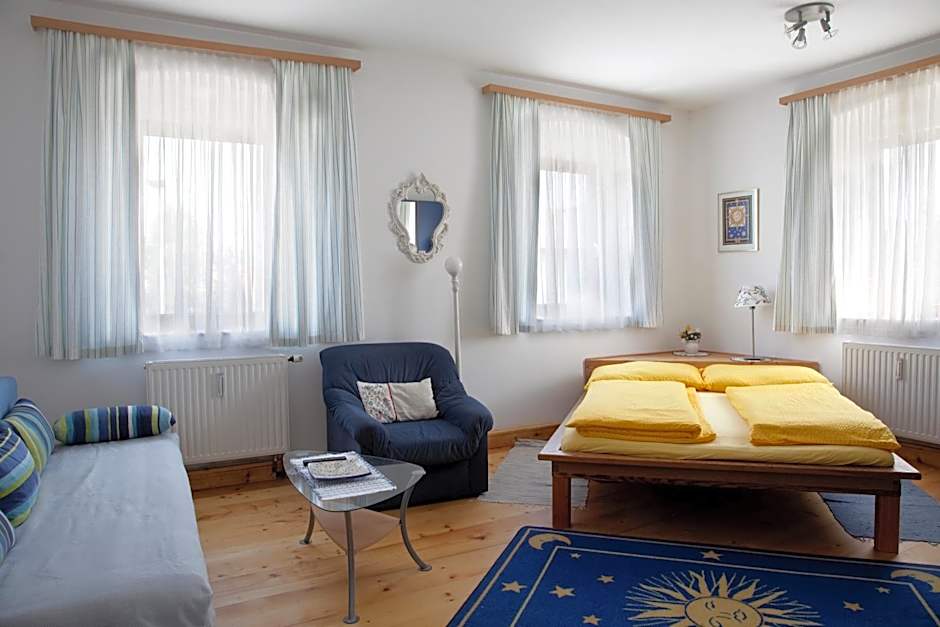 Gästehäuser Anni Ehrndorfer