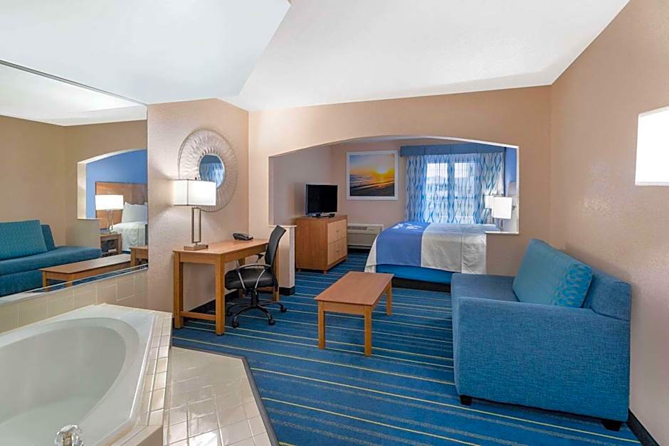 Days Inn by Wyndham Panama City