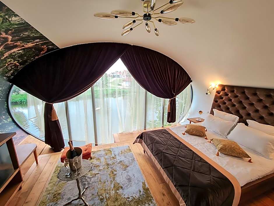 AKIS namelis medyje- Dinosaur Park