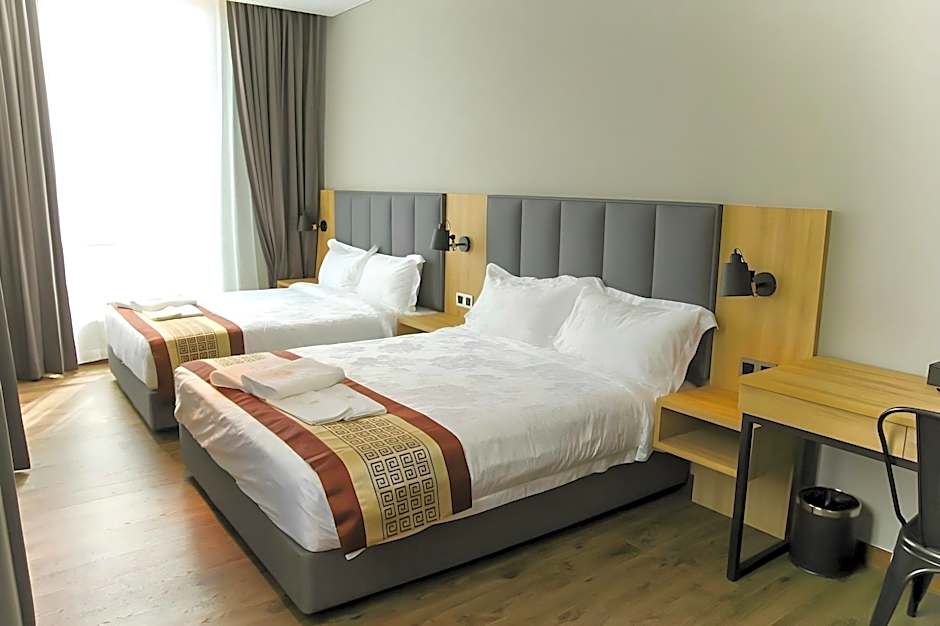 Amigo Hotel