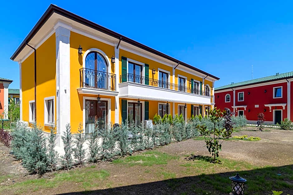 Villas for 4 or 6 Adults in Therma Village - SPA Mineral Pool & All inclusive & Free Parking