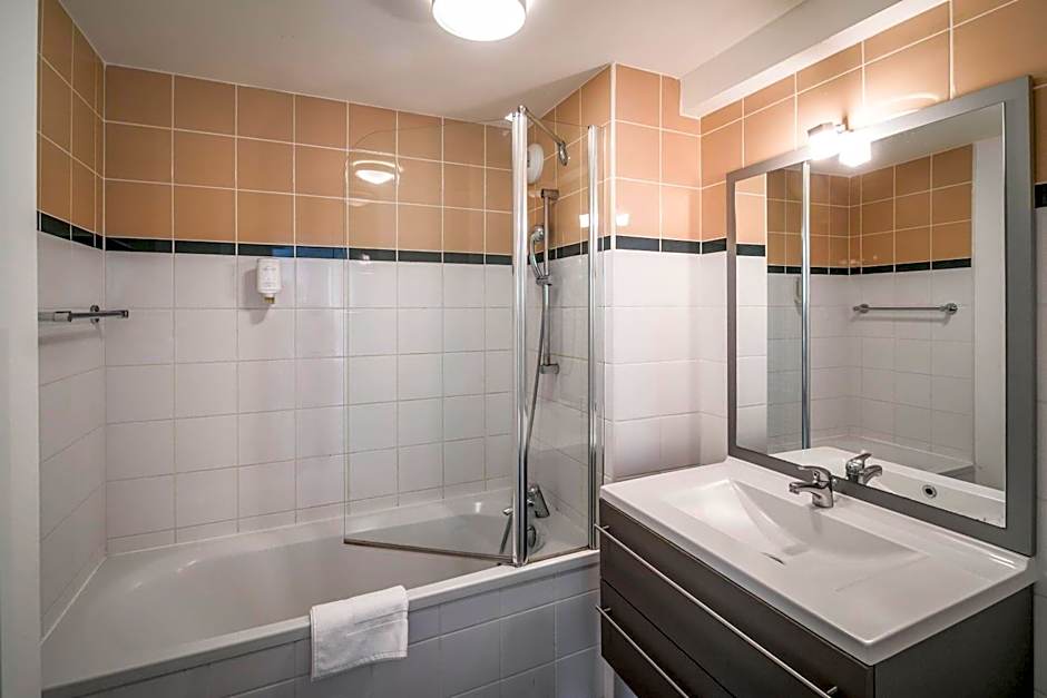 Comfort Aparthotel Lourdes Lorda