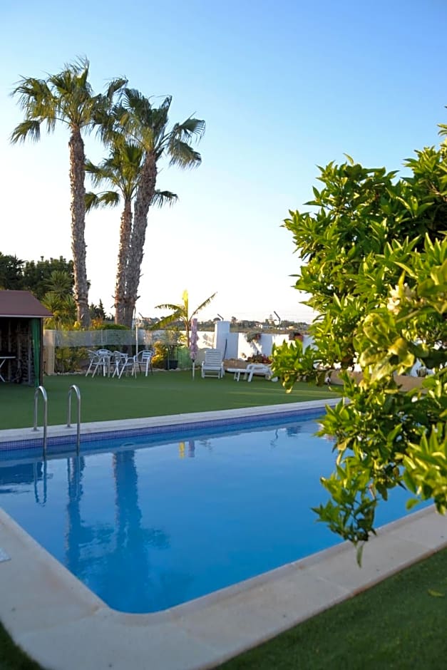 Posada Chloe Santiago