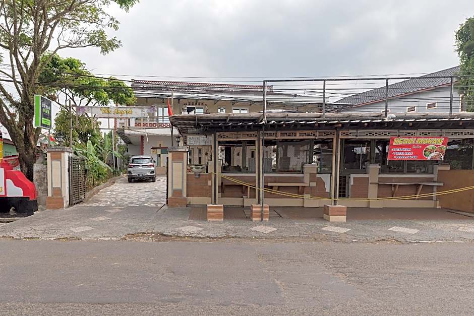 Urbanview Hotel Anggrek Puncak by RedDoorz