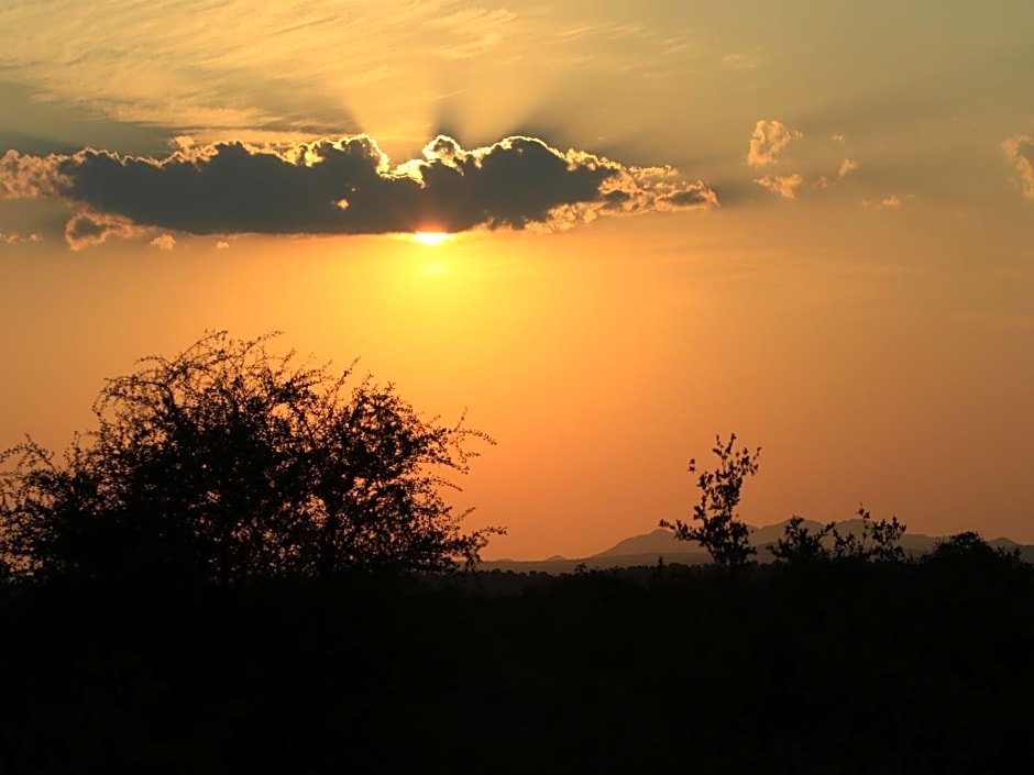 Makumu Private Game Lodge