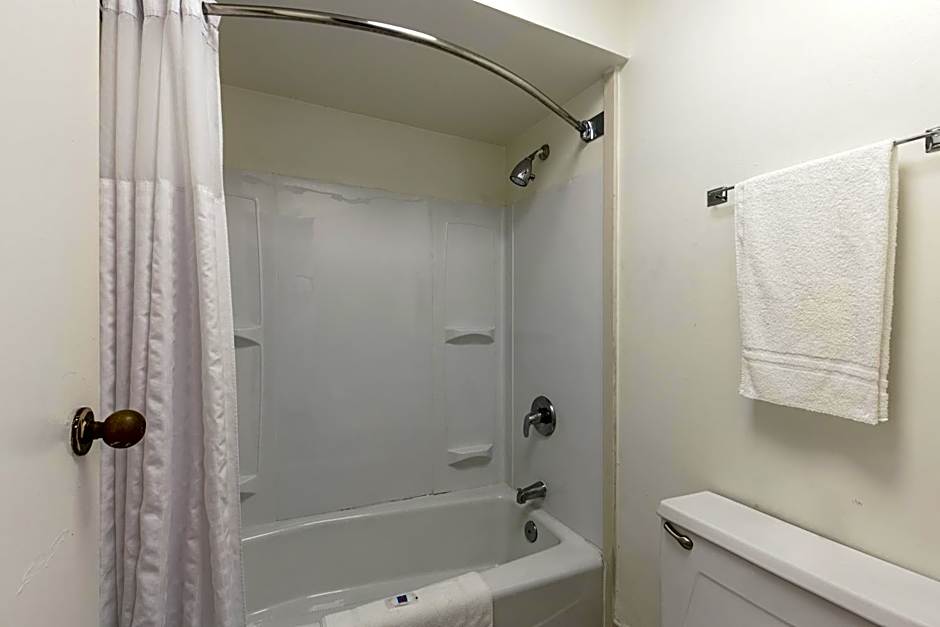 Studio 6 Suites Jacksonville, NC – Camp LeJeune