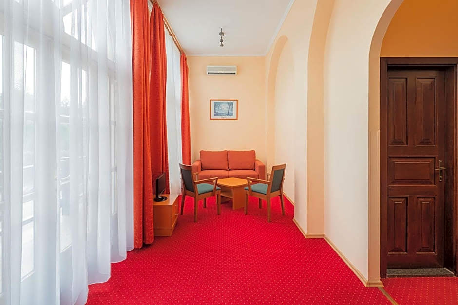 Erzsébet Park Hotel