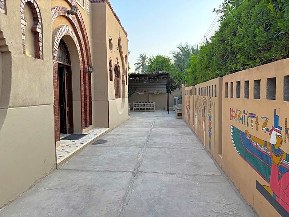 Luxor Villa Hatshepsut