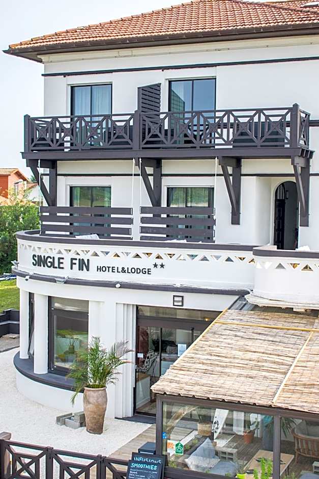 Single Fin Hotel & Lodge