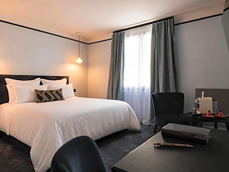 Deluxe Double Room with Garden View