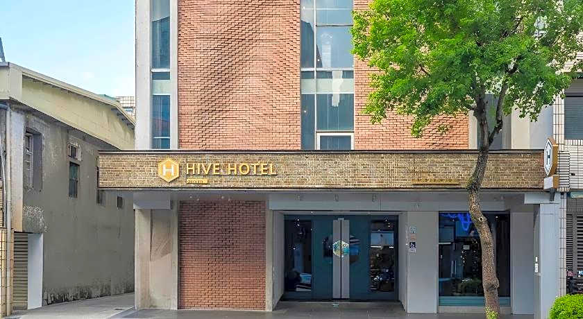 CHECK inn HIVE