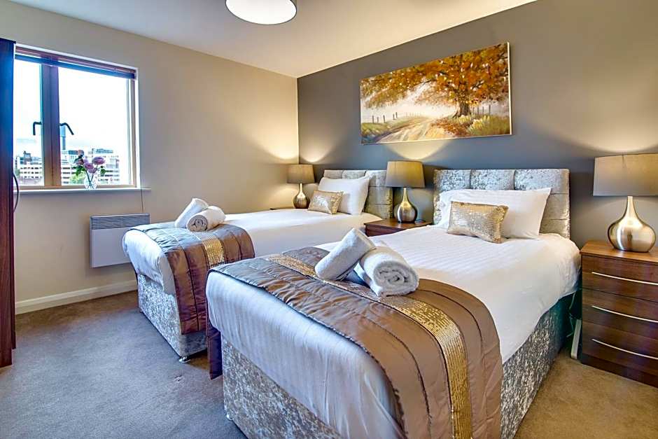 Mica Point City Centre Apartment