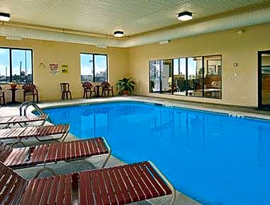 Days Inn by Wyndham Boonville