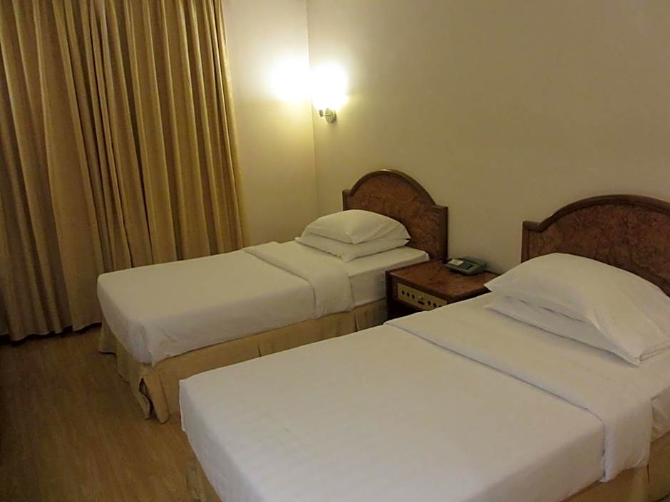 Photo 1 of 6 of Standard Twin Room