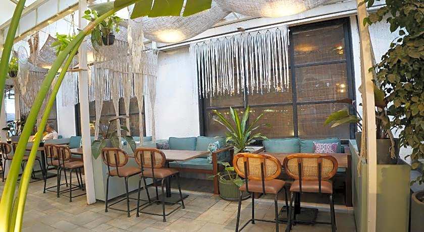 Hotel Sadanand Regency                                                                          