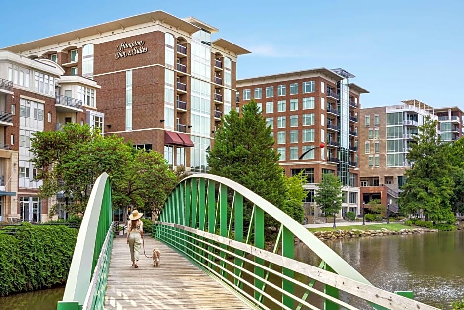 Hampton Inn By Hilton & Suites Greenville-Downtown-Riverplace