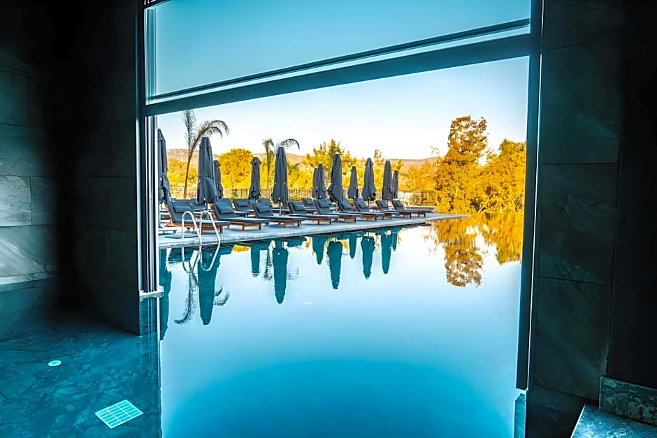 The Norm Collection Door'a Bodrum