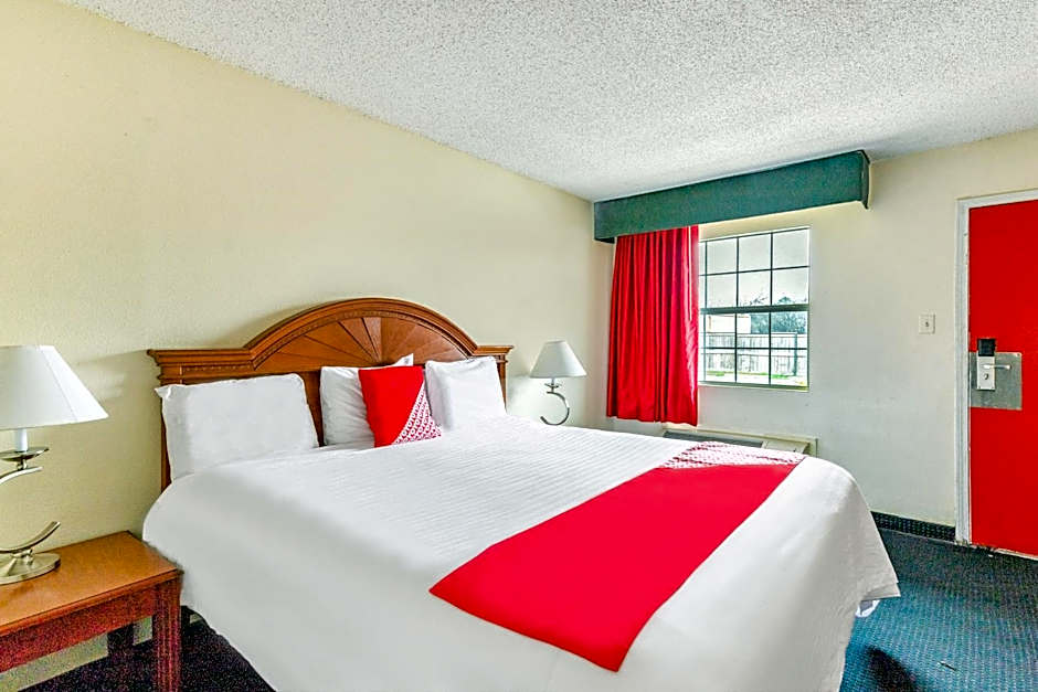 OYO Hotel San Antonio Lackland near Seaworld