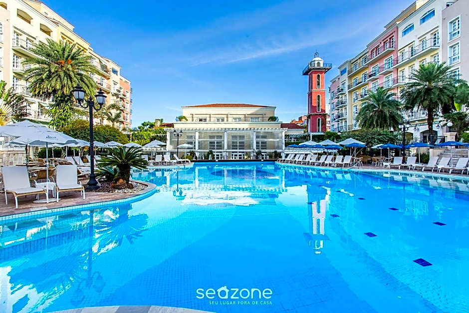 Beachfront Studios at IL Campanario Resort ILCTOP