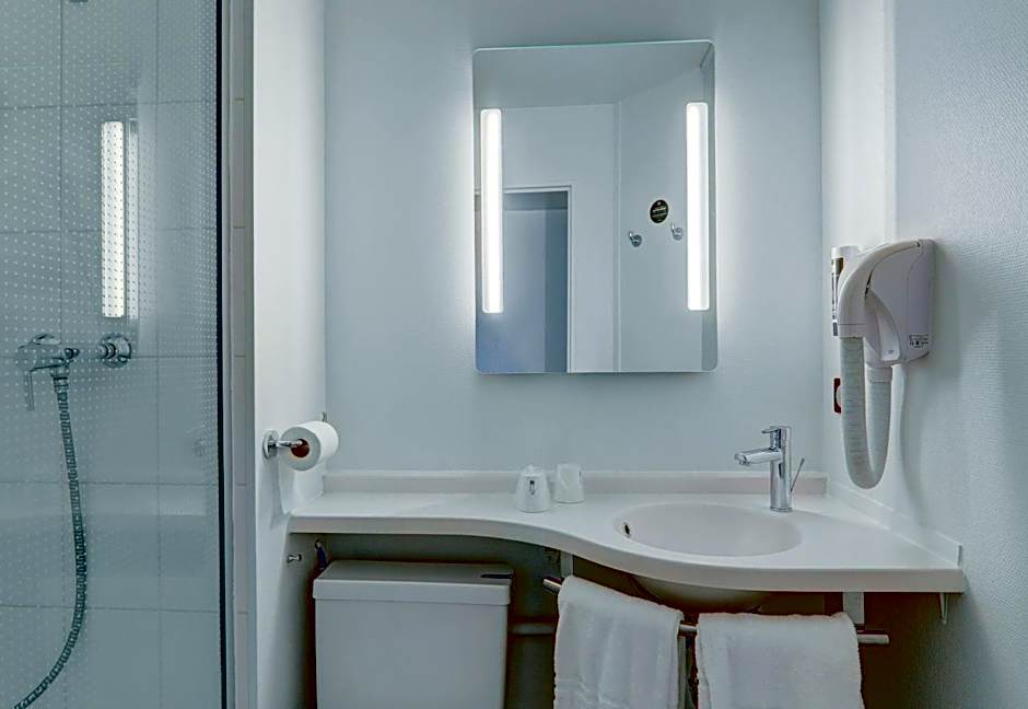 B&B HOTEL Montluçon Centre