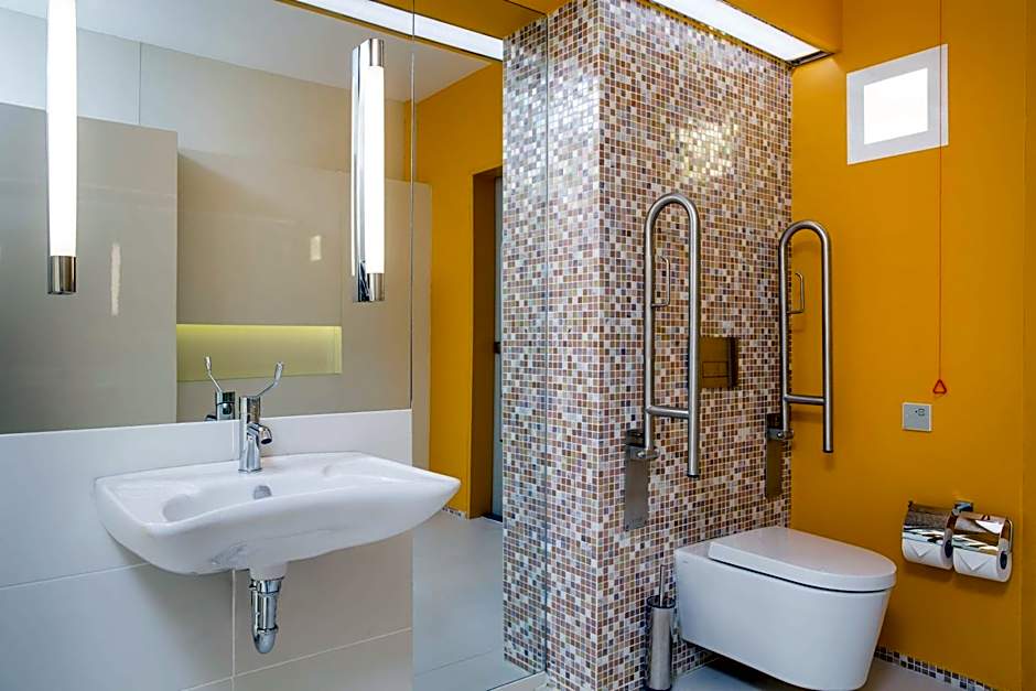 Radisson Blu Hotel & Convention Centre Kigali