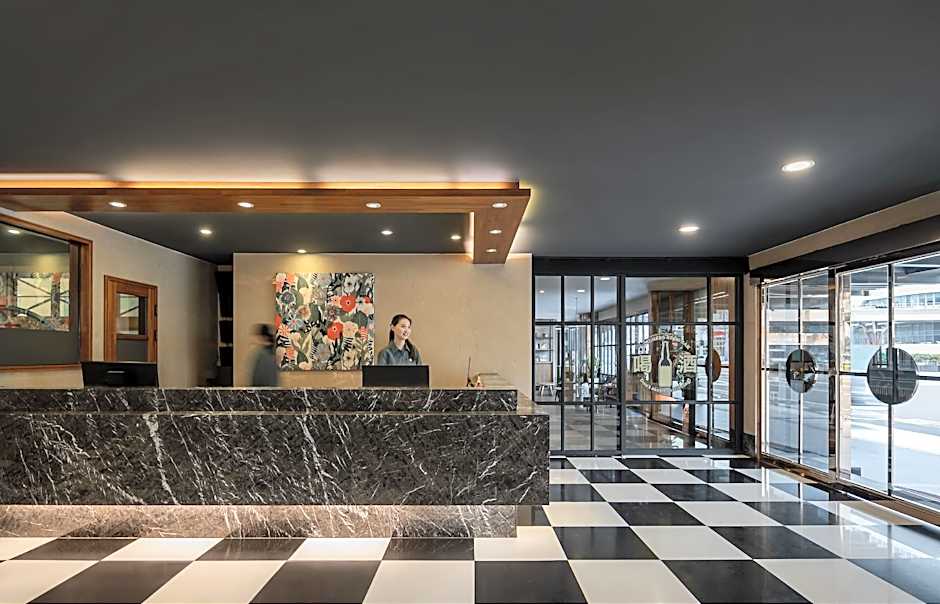 Kindness Hotel - Kaohsiung Main Station