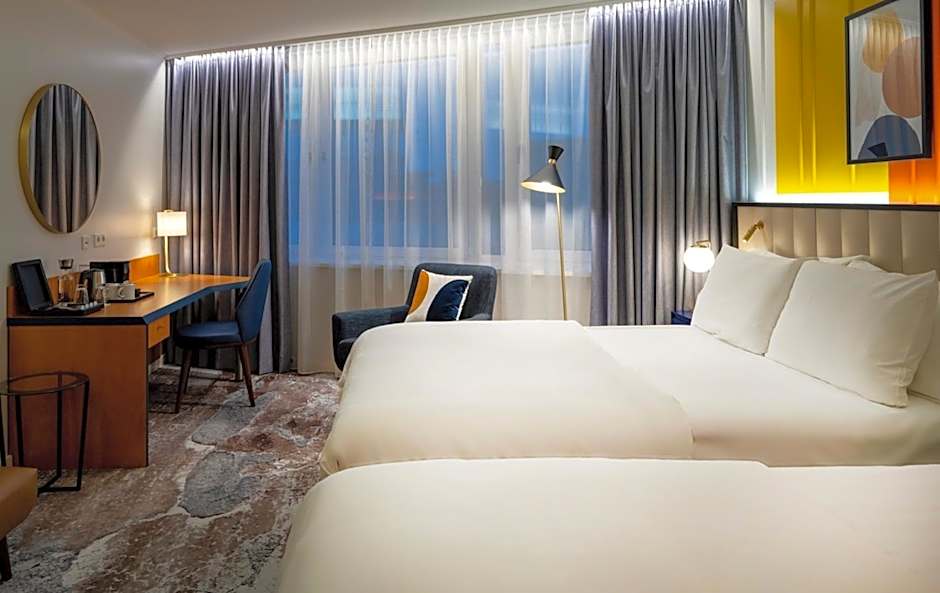 voco Dusseldorf Seestern By IHG