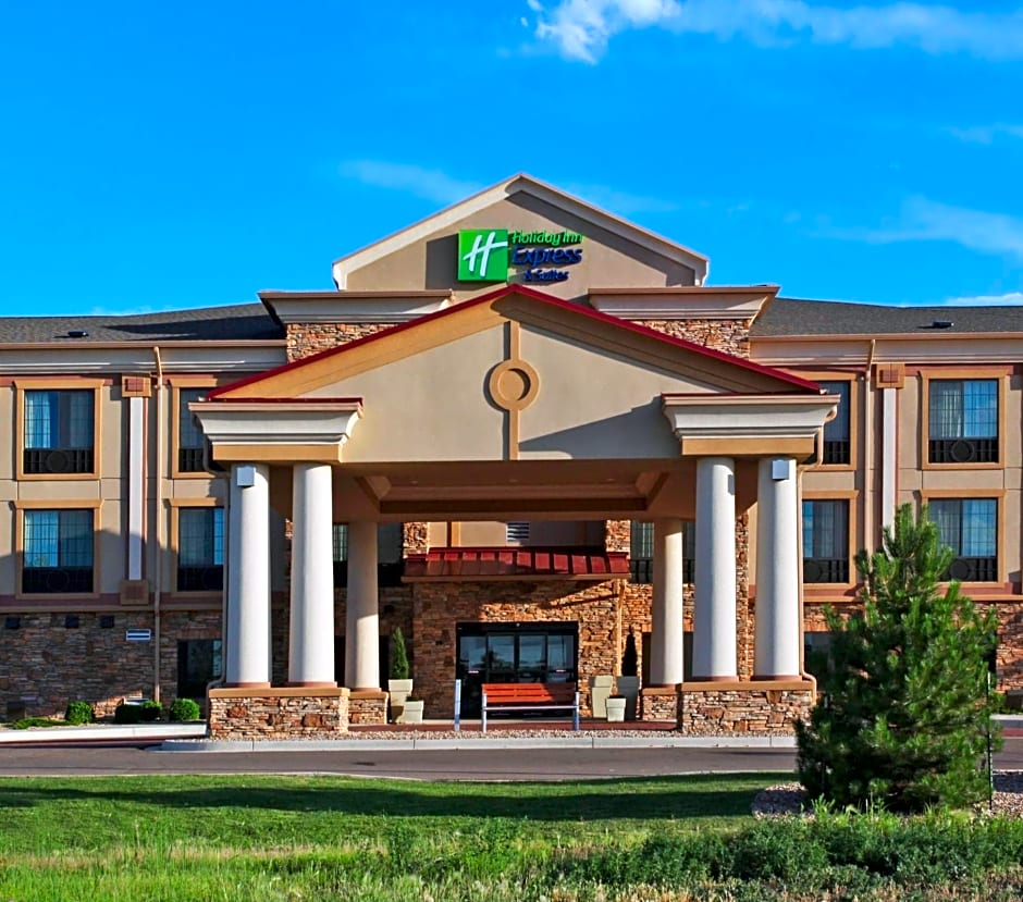 Holiday Inn Express Hotel & Suites Longmont, an IHG Hotel