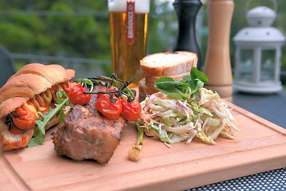 Atrium Hotel - Family friendly