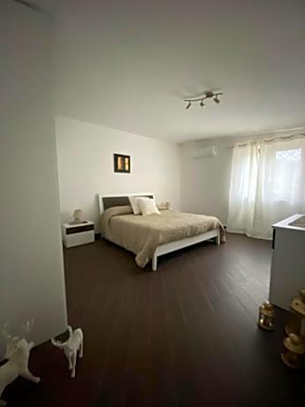 Studio with Terrace
