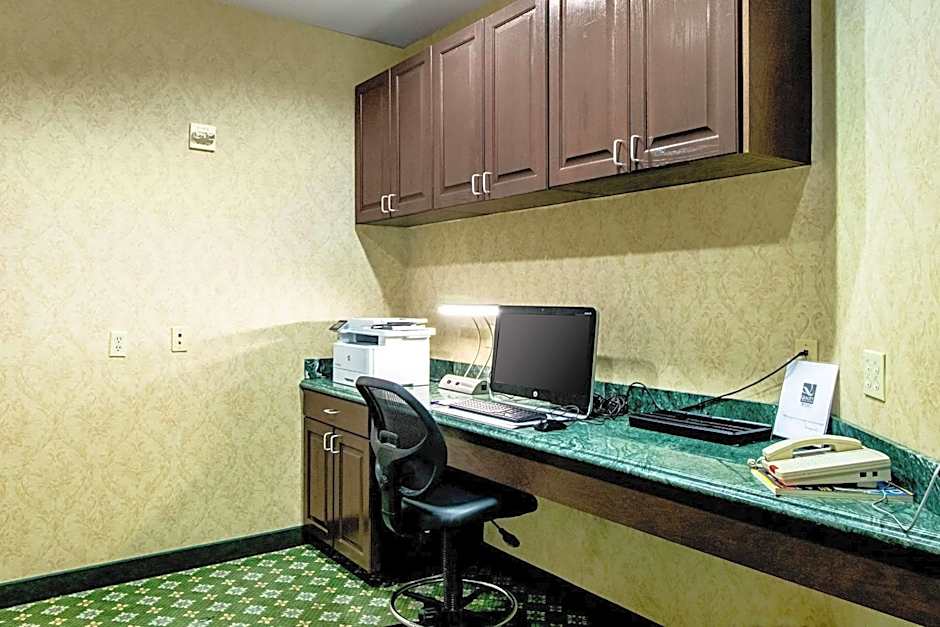 Quality Inn & Suites Robstown