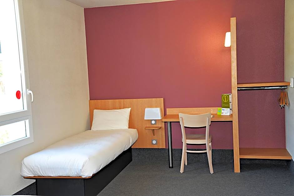 B&B HOTEL Alès - Pôle Mécanique