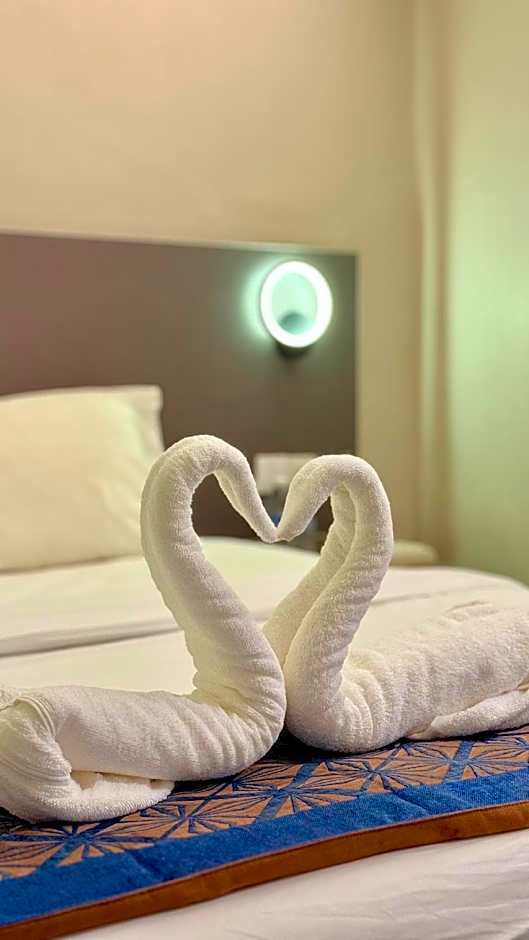 First Garden Hotel by OYO Rooms – Kuantan, WV