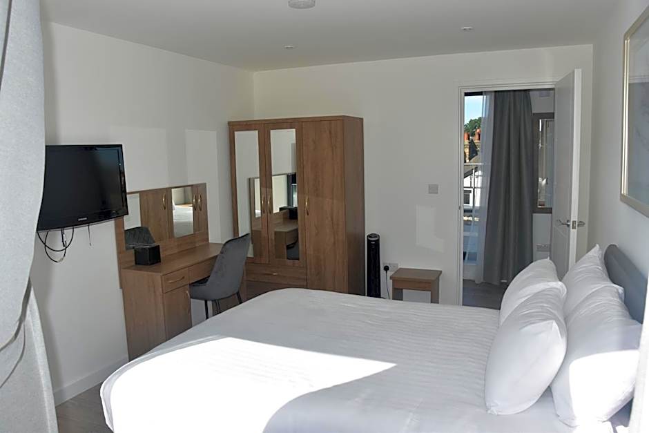 Hampton Suites Serviced Apartments