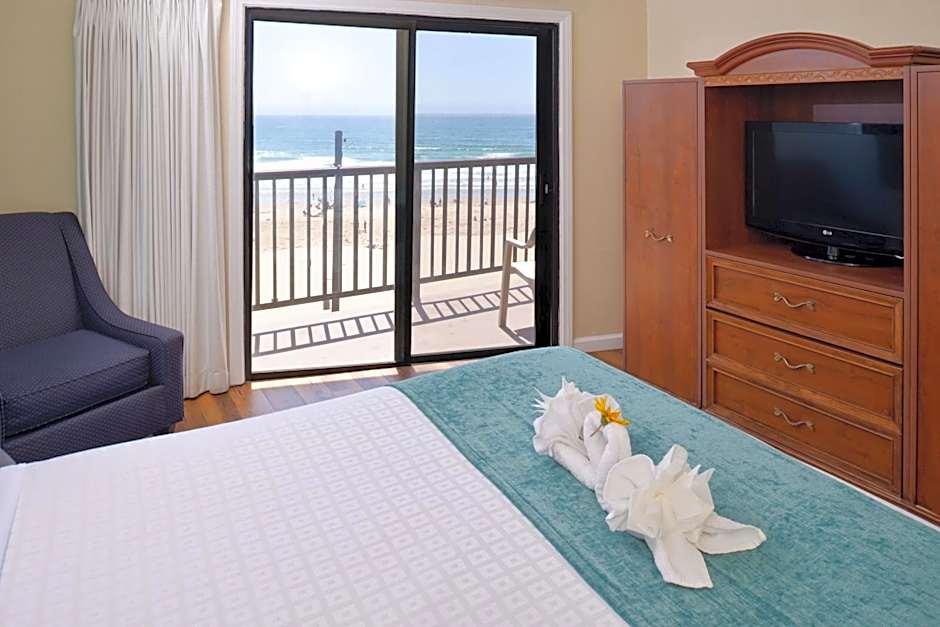 Edgewater Inn and Suites