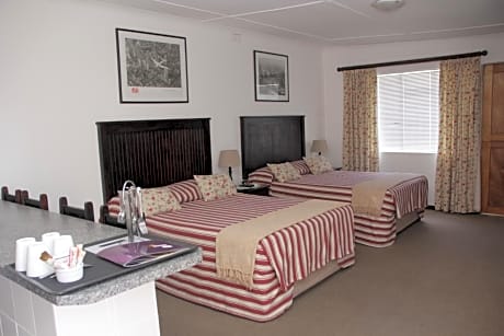 Laings Lodge