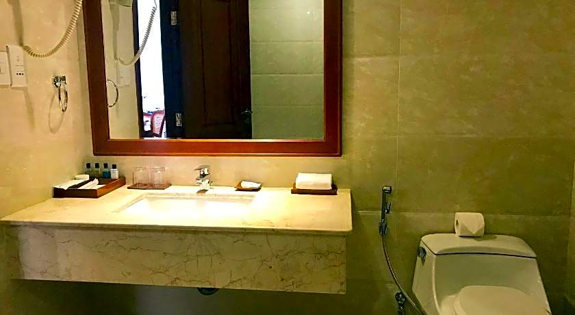 Nha Trang Palace Hotel