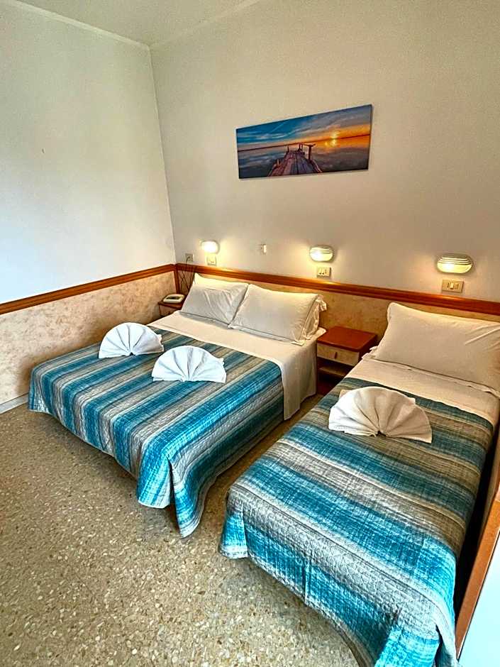 Hotel Crystal con Piscina Estiva Privata - SPIAGGIA INCLUSA con Formula All Inclusive