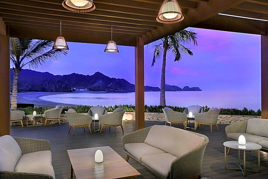 Al Bustan Palace, a Ritz-Carlton Hotel