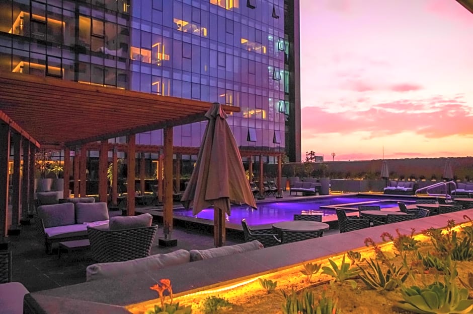 QUARTZ HOTEL & SPA