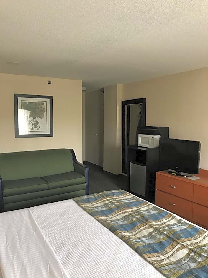 Capital Plaza Hotel