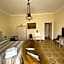 Villa Favorita Suites