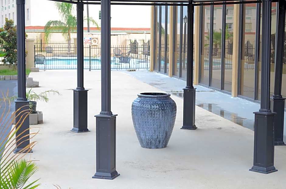 Romana Hotel - Houston Southwest