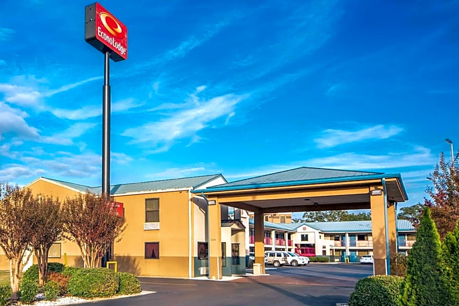Photo 1 of 20 of Econo Lodge Laurel