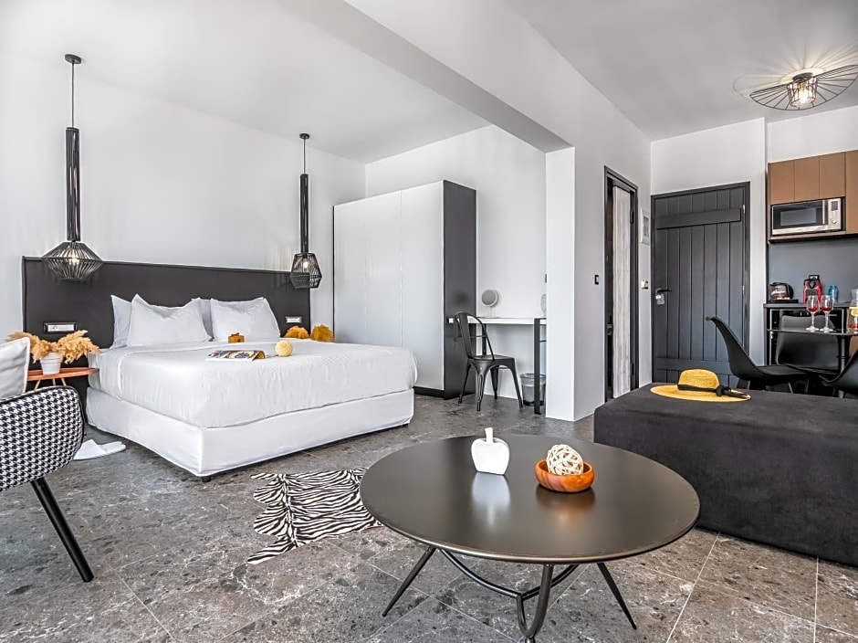 Kalypso Suites Hotel - Adults Only