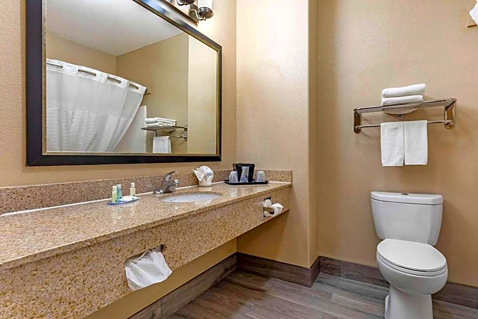 Quality Inn And Suites Groesbeck